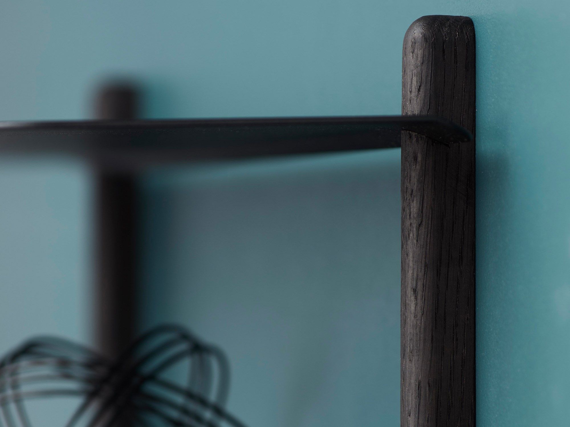 Стальной и деревянный настенный книжный шкаф Gejst Nivo ARCH-00026675 - Вид №6