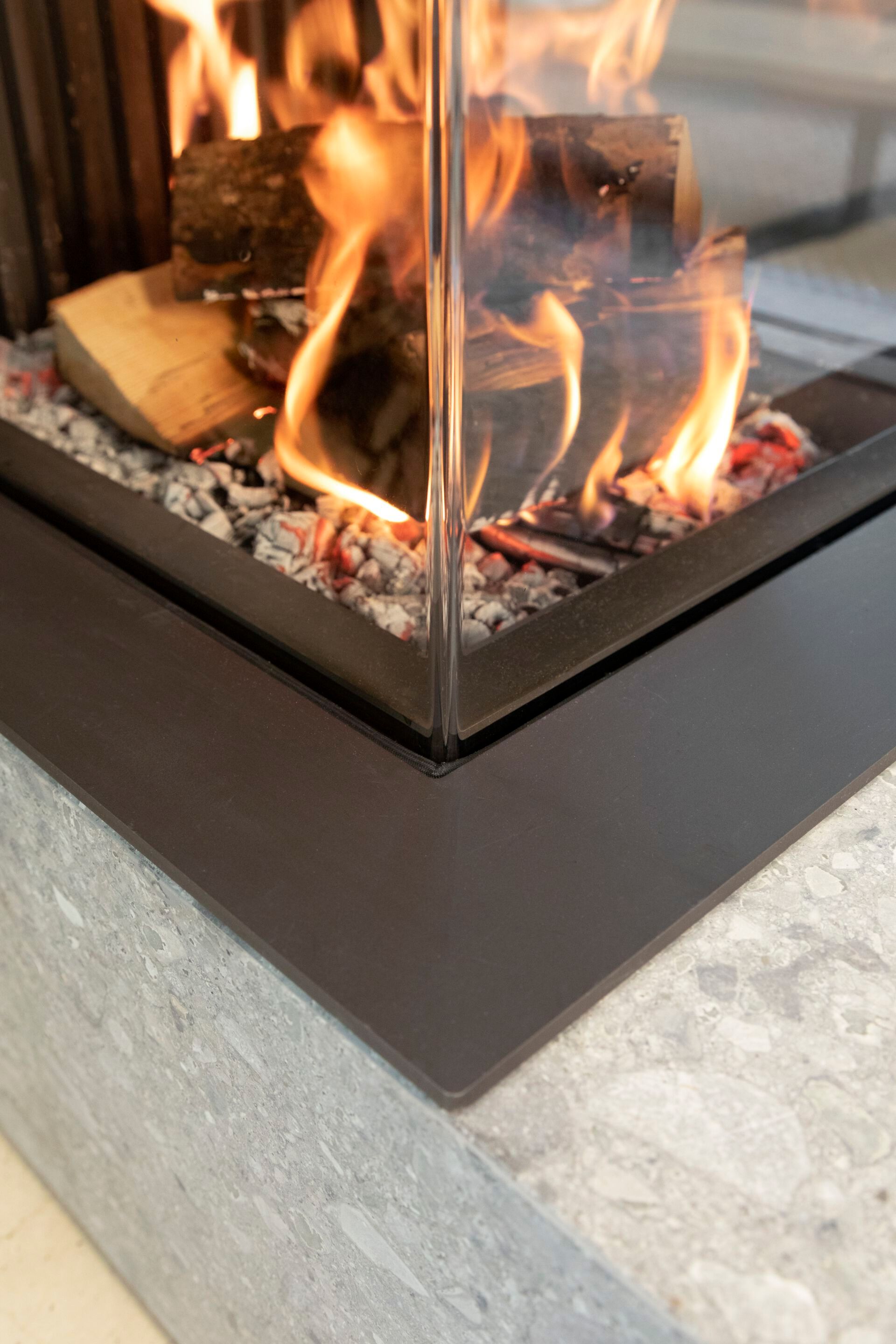 Дровяной камин с тройным фасадом KALFIRE W53/50R ARCH-00143454 - Вид №2