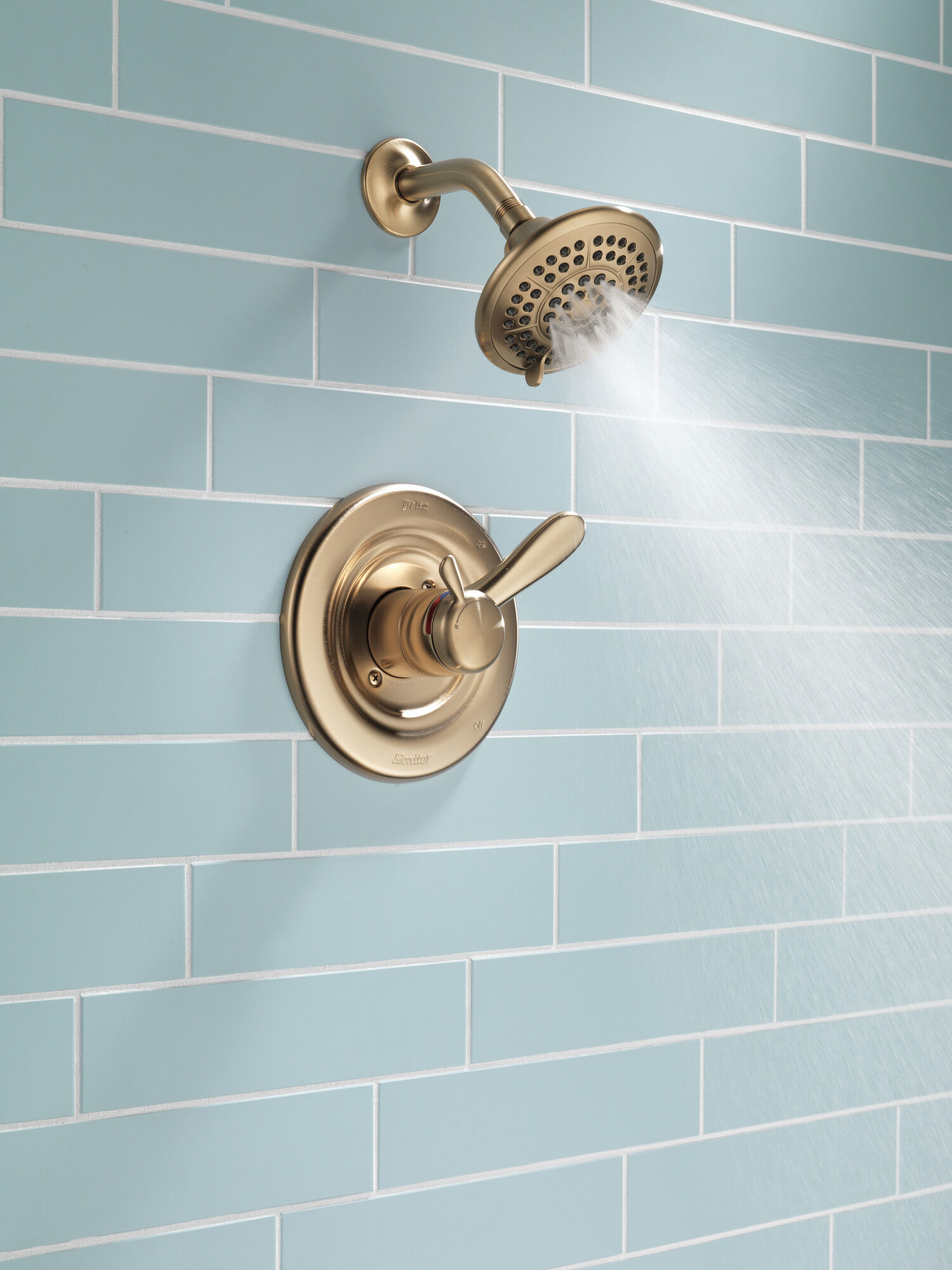 T17238-CZ Облицовка для душа Monitor® серии 17 Delta Faucet Lahara Шампанское бронза  - Вид №5