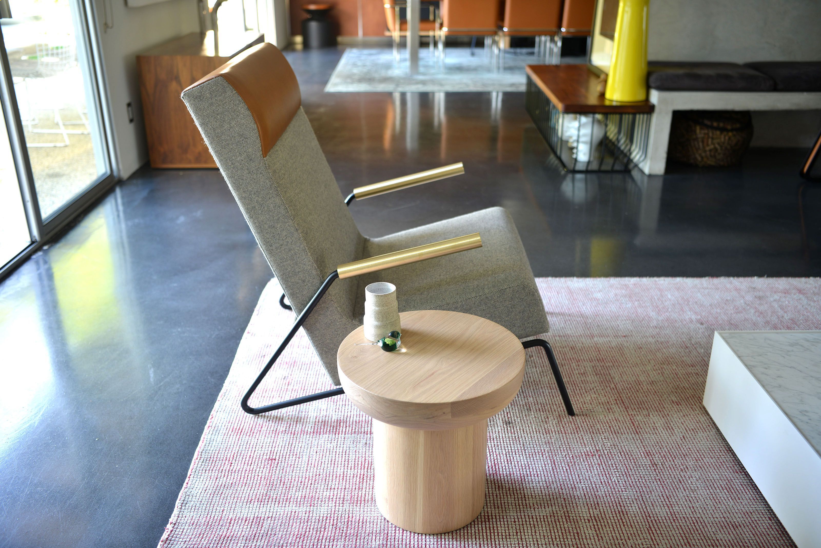 Тканевое кресло с подлокотниками Phase Design Kickstand ARCH-00131039 - Вид №1