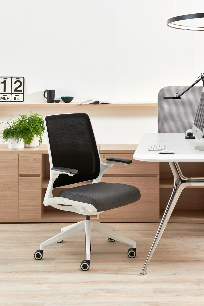 ESTEL GROUP Мягкое офисное кресло с 5 спицами и сеткой на колесиках sun-id-1405593 - Вид №3