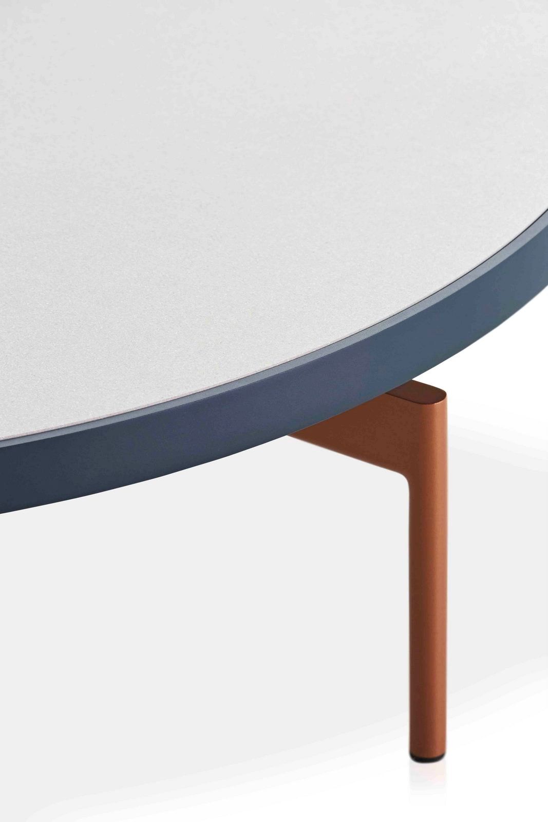 Фарфоровый круглый садовый столик GANDIABLASCO Onde ARCH-00126338 - Вид №6