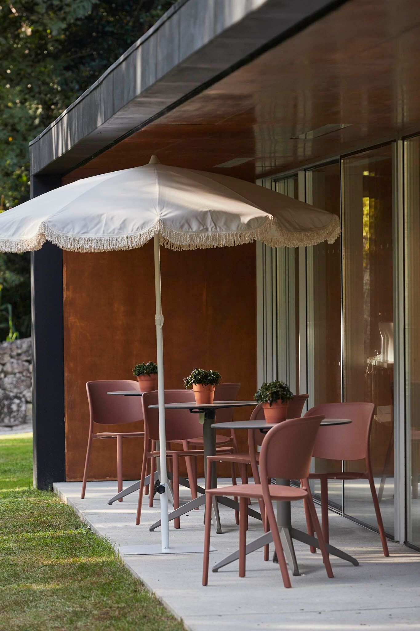 Круглый алюминиевый зонтик и полиэфирная ткань Ezpeleta NEW TOSCANA ARCH-00076532 - Вид №1