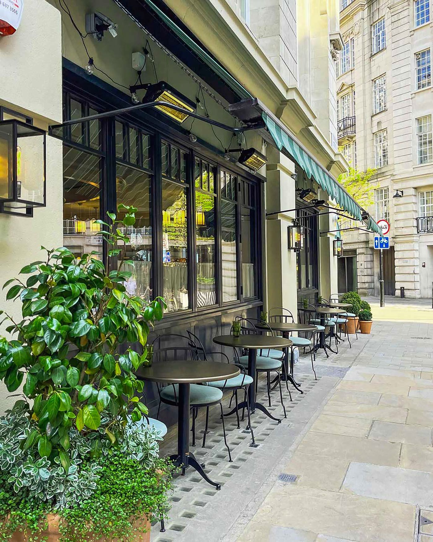 4-спицевое стальное откидное основание стола StableTable StableTable® Nouveau™ ARCH-00051968 - Вид №12