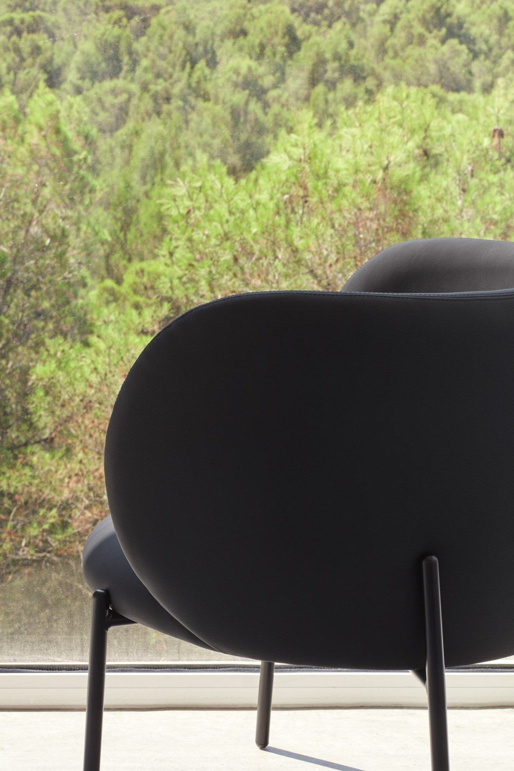 Кресло из искусственной кожи с подлокотниками TEULAT Mogi ARCH-00092240 - Вид №19