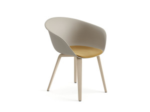 Стул из полипропилена со встроенной подушкой