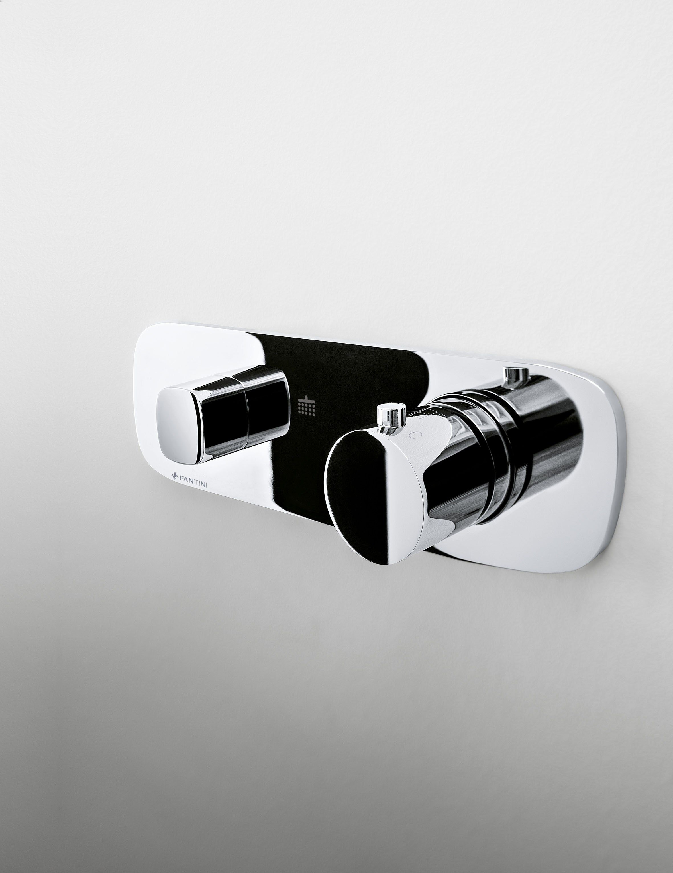 Смеситель для душа с ручным душем Fantini Rubinetti Lamè ARCH-00039127 - Вид №1