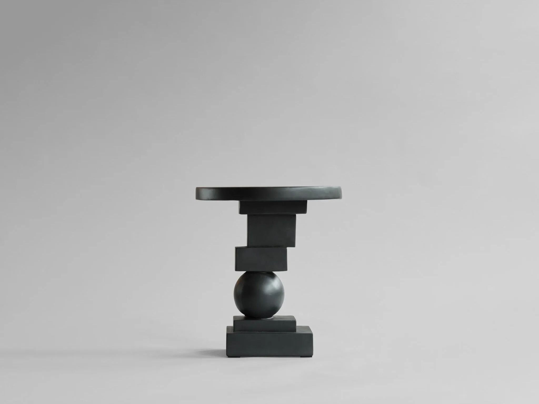 Круглый журнальный столик из волокнистого бетона 101 Copenhagen Artist ARCH-00019390