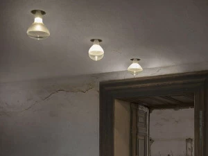 Karman Светодиодный потолочный светильник из сатинированного стекла Makeup