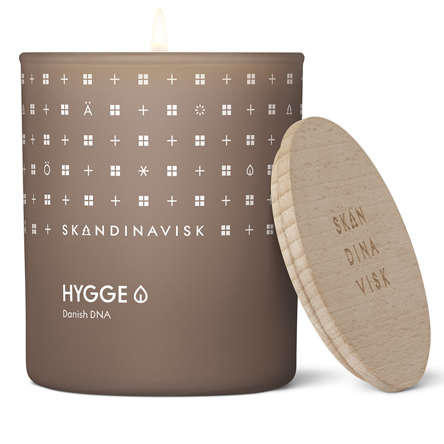 SK20109 Свеча ароматическая hygge с крышкой, 200 г (новая) S K A N D I N A V I S K  - Вид №8
