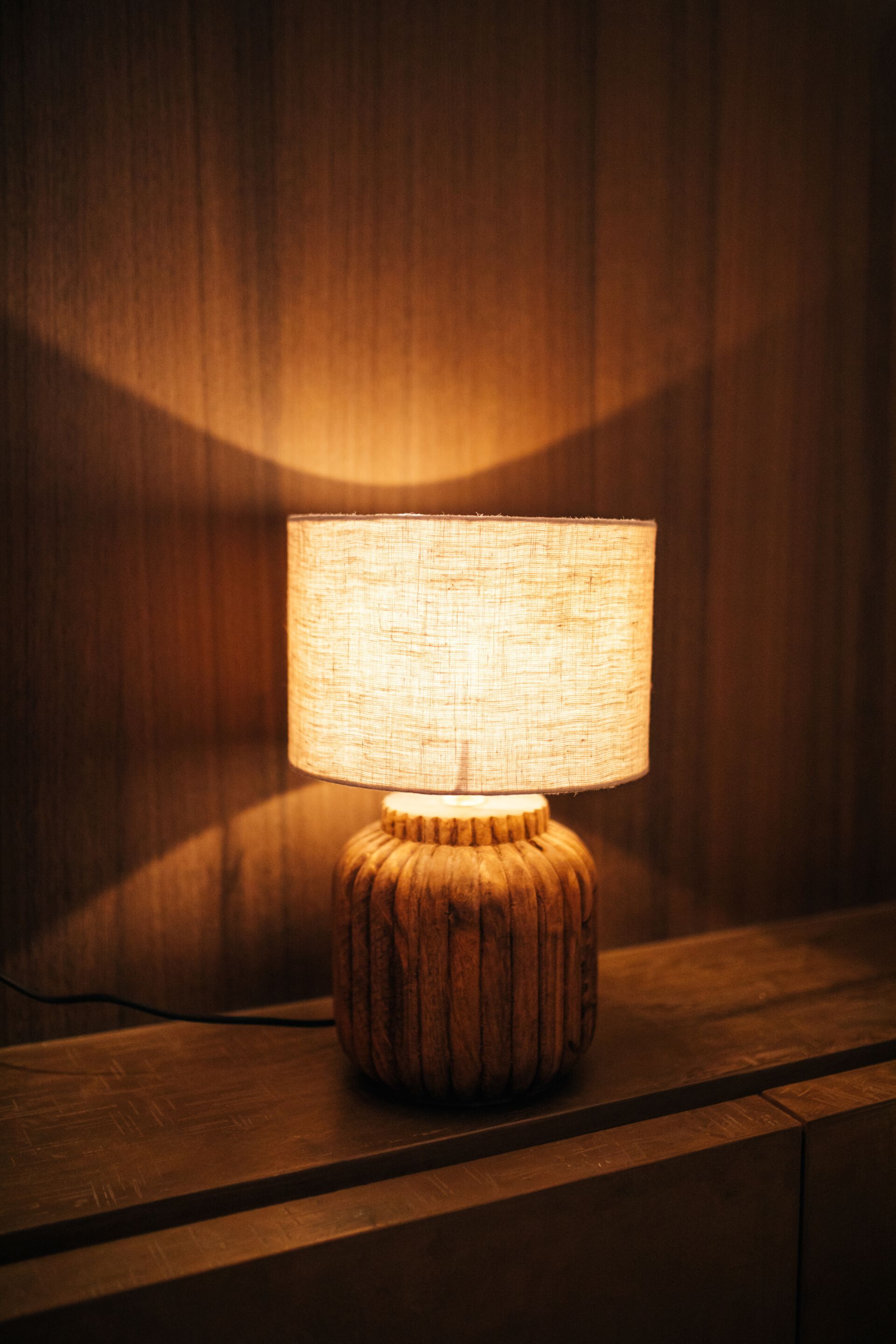 Настольная лампа из манго POMAX LAMPEDUSA ARCH-00021818 - Вид №3