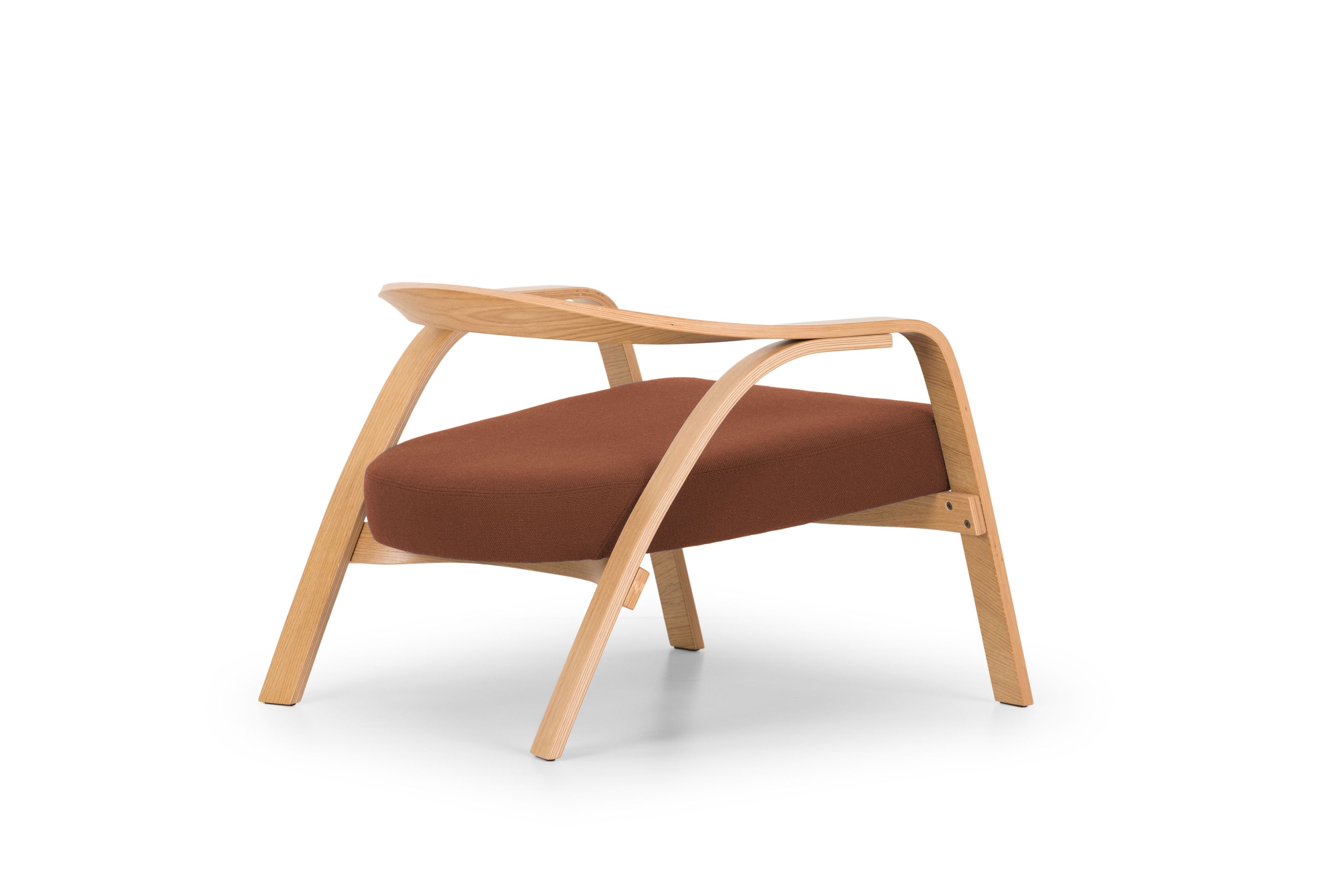 Кресло с подлокотниками True Design ARCH-00004905