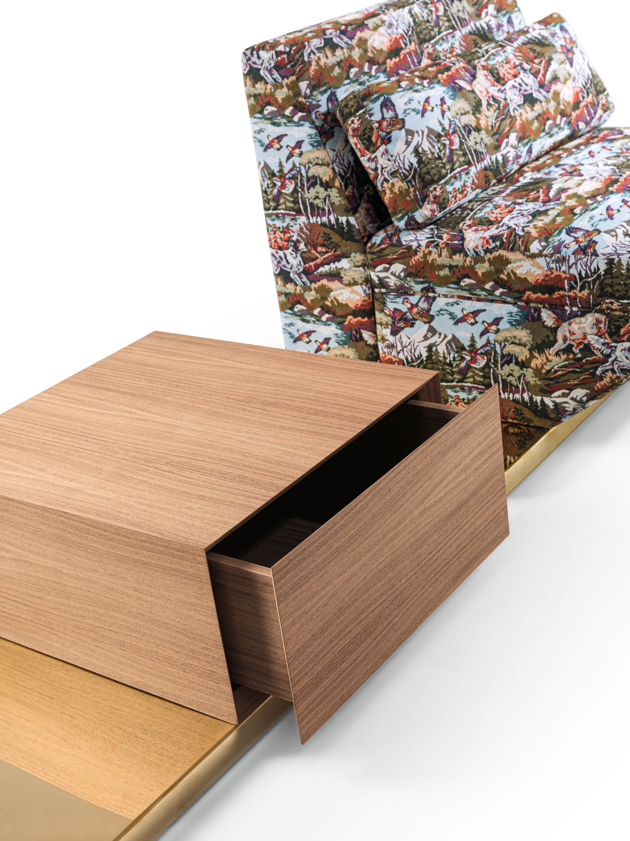 Вращающееся кресло с журнальным столиком Fratelli Boffi Fabula ARCH-00001532 - Вид №1