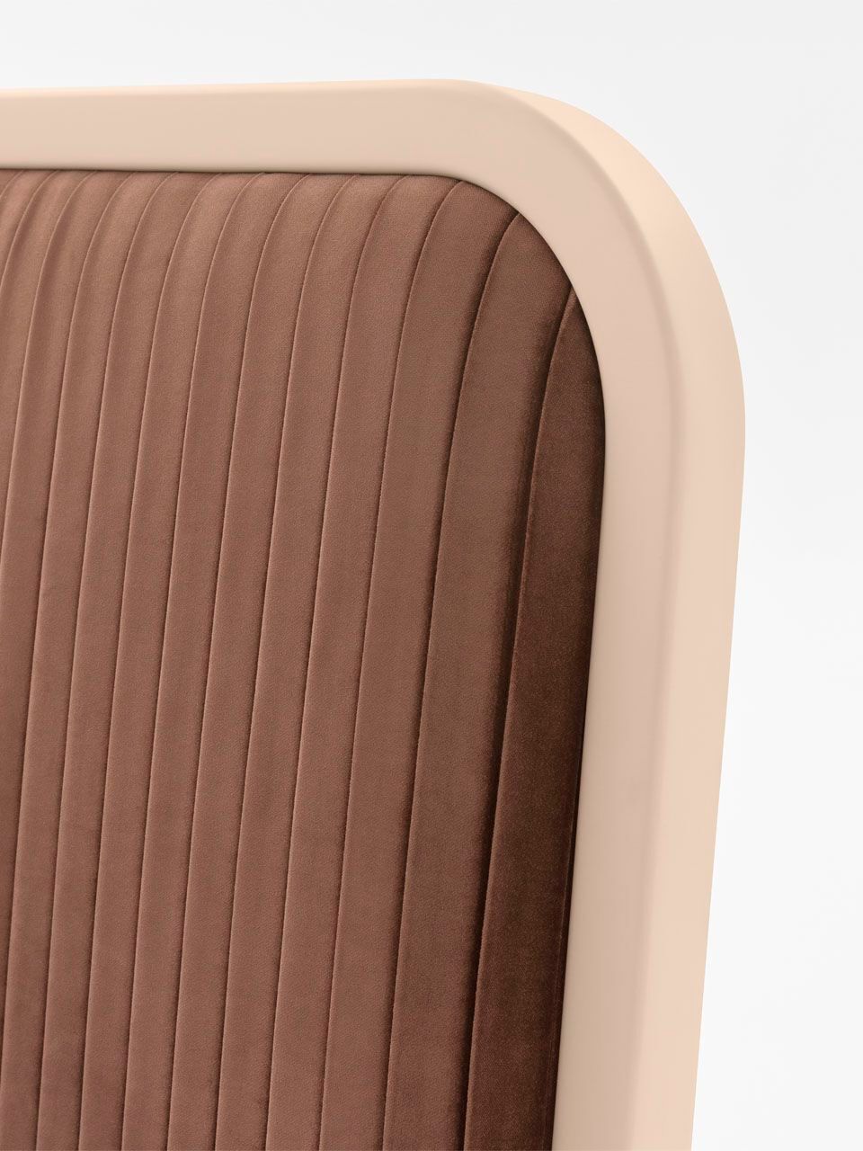 Деревянная двуспальная кровать с мягким изголовьем Pianca AMANTE PLISSÉ ARCH-00101941 - Вид №6