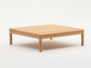 Квадратный стол из тикового дерева