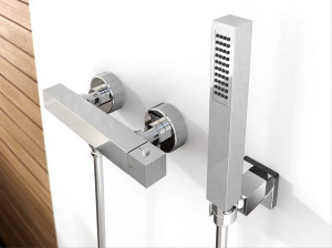 Смеситель для ванны из хромированной латуни