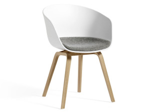 Стул из полипропилена со встроенной подушкой