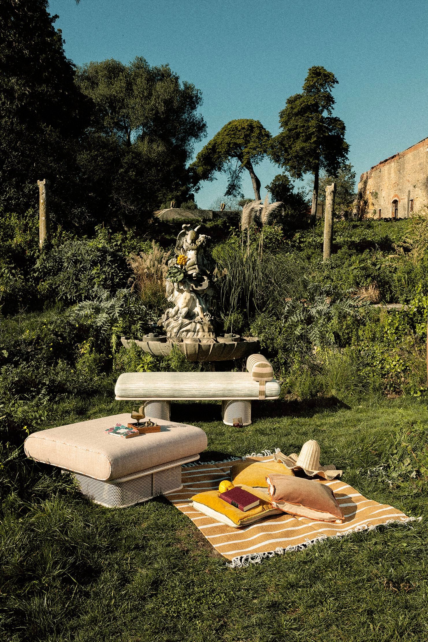 Ткань квадратный сад пуфик Mambo Unlimited Ideas Ривьера ARCH-00029123 - Вид №6