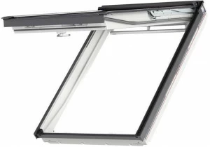 Velux Окно с ручным наклоном / поворотом Finestre da tetto a vasistas