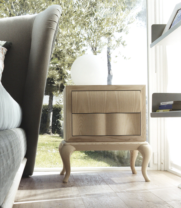 Тумбочка  VOLPI EMPIRE COMODINO Contemporary