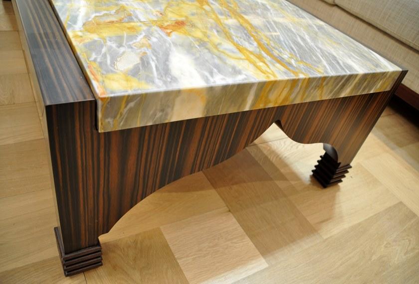 Arnaboldi Interiors Низкий прямоугольный журнальный столик из черного дерева и мрамора sun-id-1389832 - Вид №3