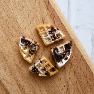 1144 Молд №06 силикон "Вафля треугольник мини" Выдумщики