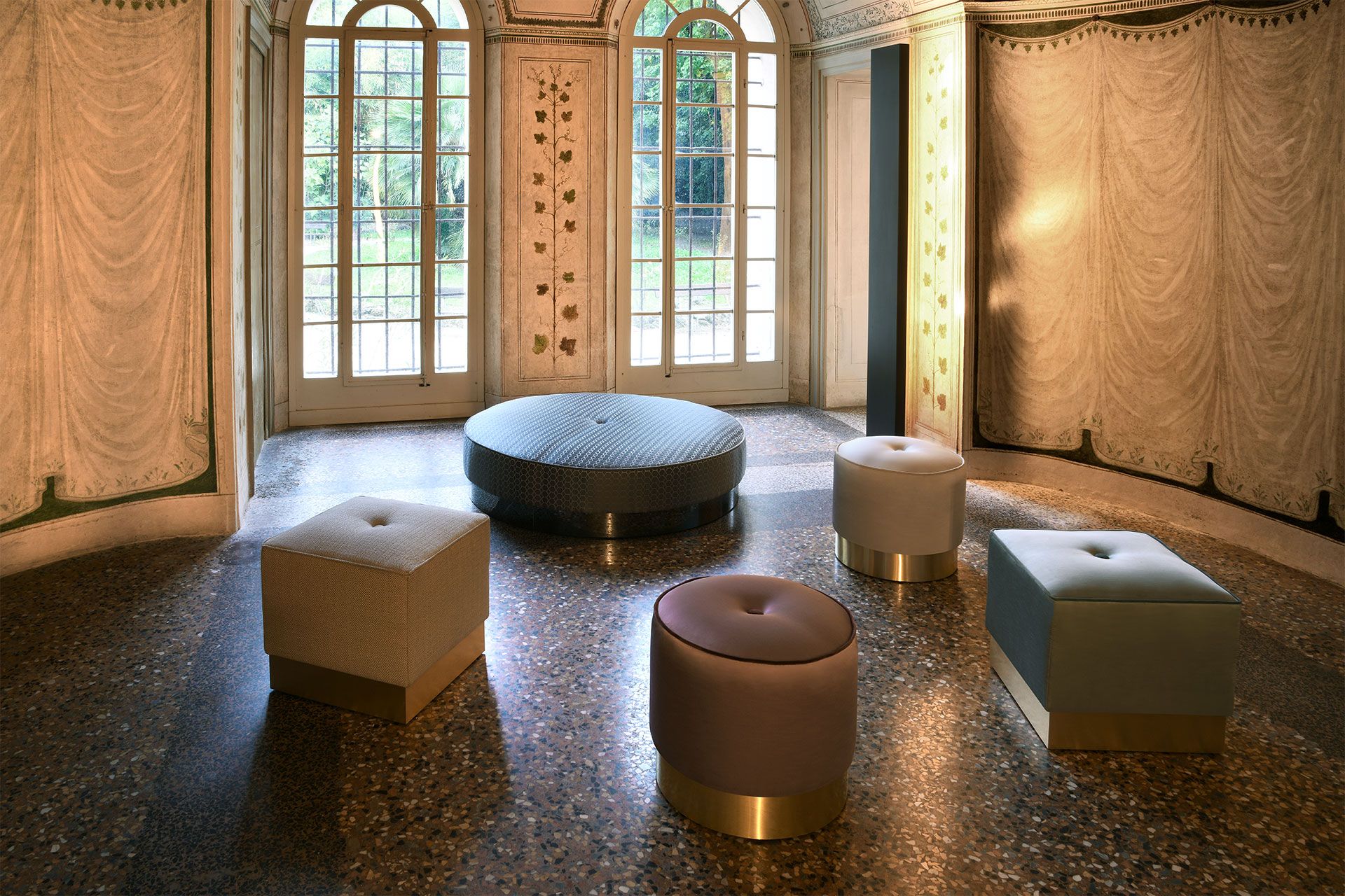 Круглый пуф из ткани Domingo Salotti Eos ARCH-00010762 - Вид №4