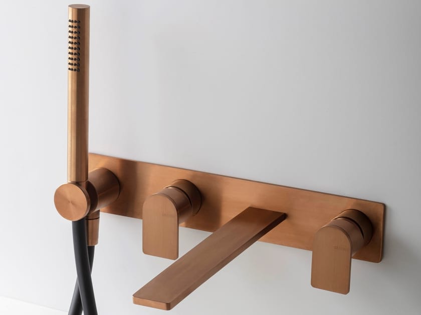 Настенный смеситель для ванны с ручным душем Zazzeri Q316 ARCH-00031926