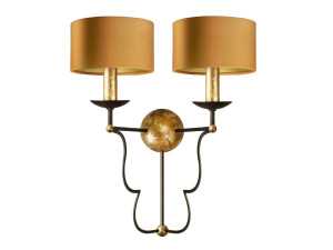 Металлический настенный светильник