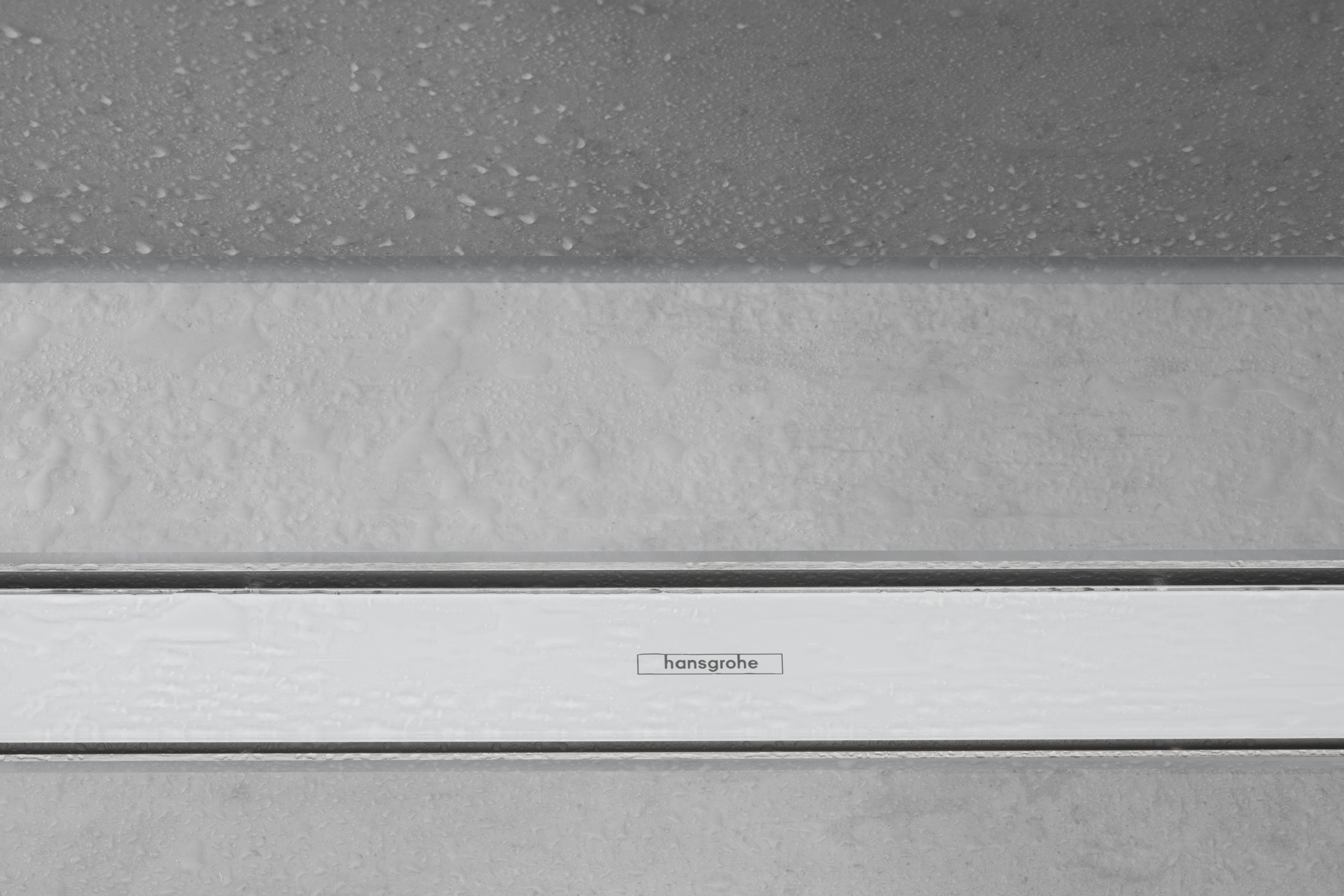 56042610 RainDrain Match Finish душевой трап 1200 с регулируемой по высоте рамой Hansgrohe  - Вид №5