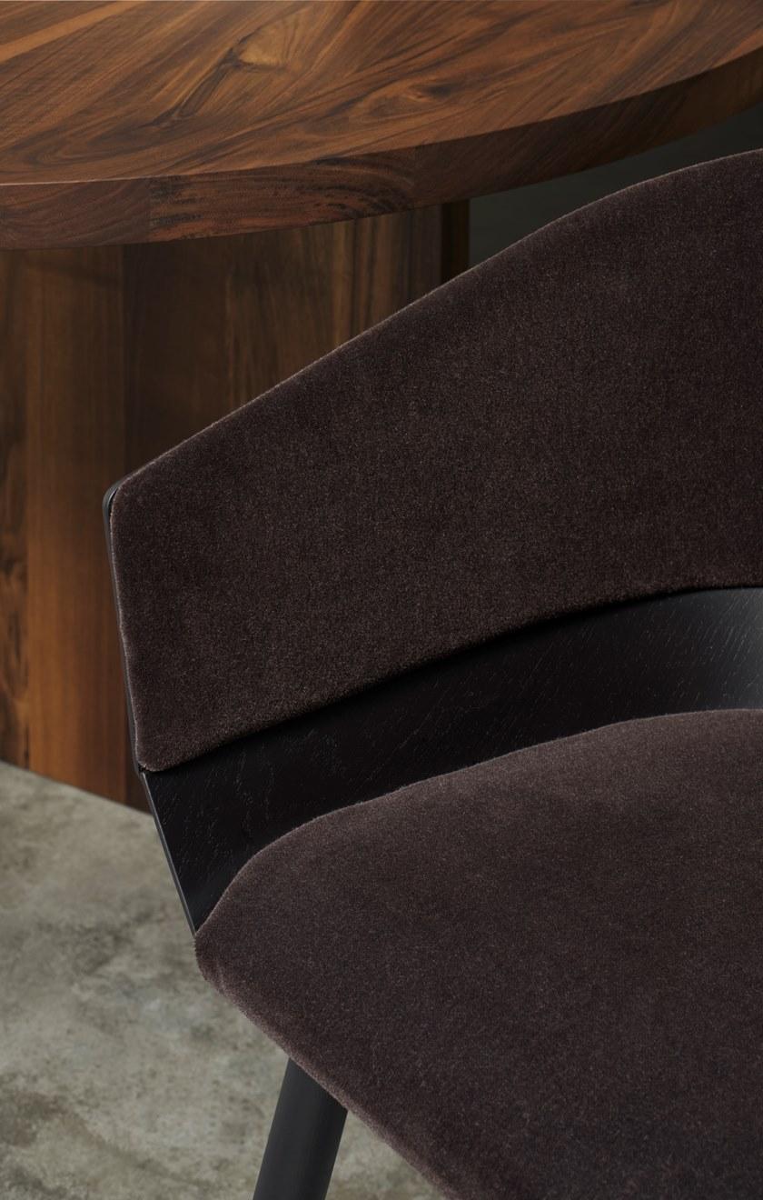 e15 Кресло с подлокотниками контрактное Houdini Ch04  - Вид №3