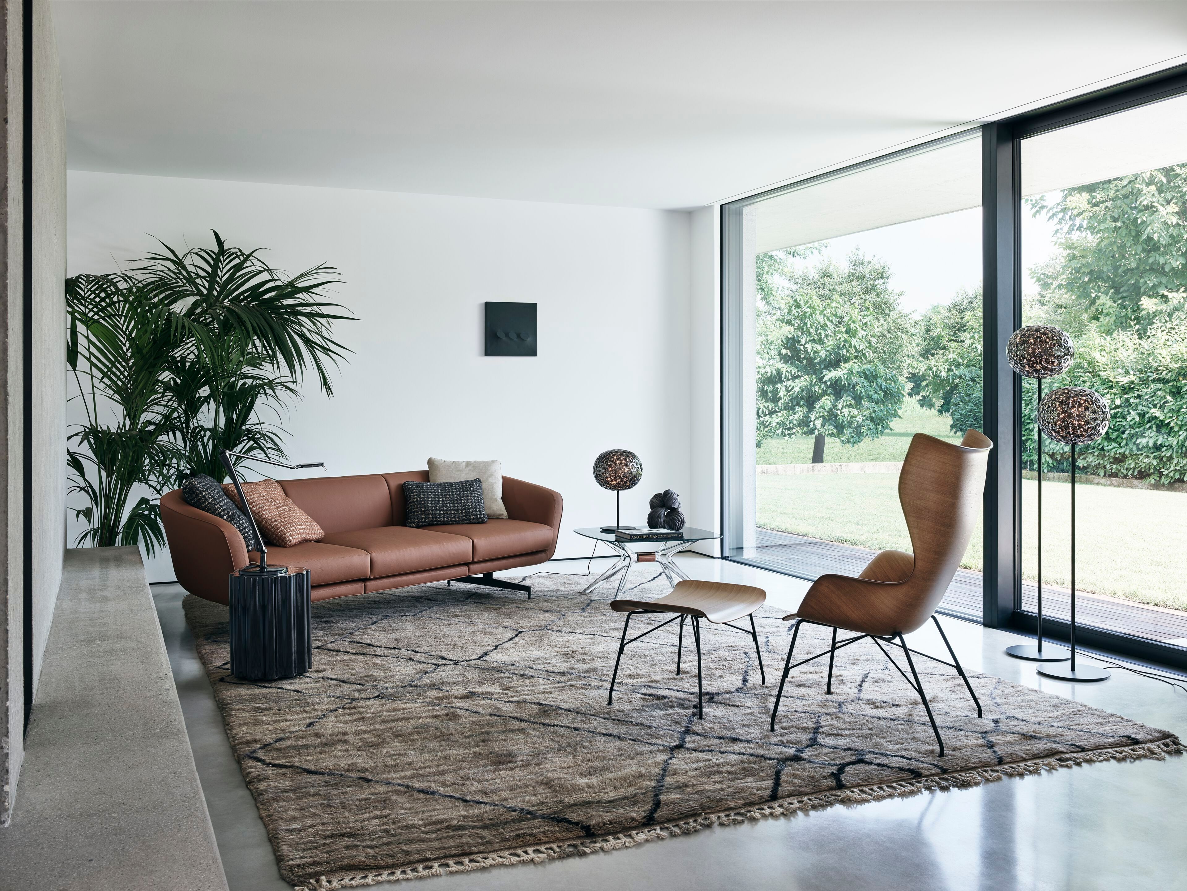 Светодиодная настольная лампа из инженерного пластика Kartell Planet ARCH-00065305 - Вид №4