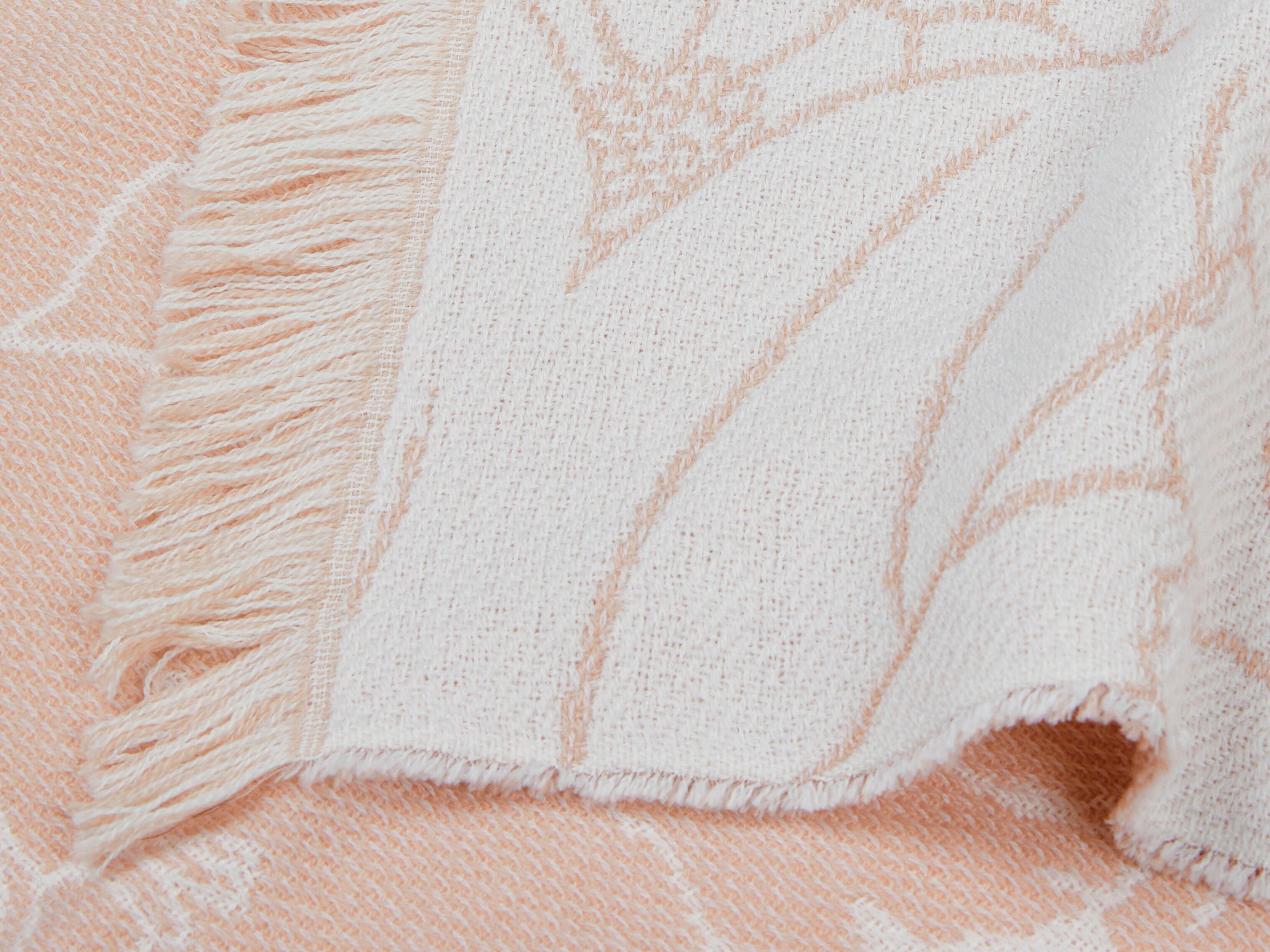 Жаккардовый плед с цветочными узорами K-3 Hana Pop ARCH-00138972 - Вид №3