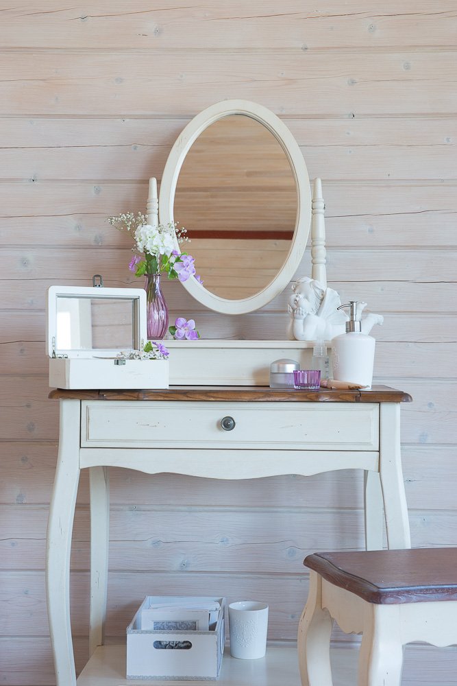 Туалетный столик с зеркалом и ящиками компактный белый 70 см Mobilier de Maison ДОМАШНЯЯ ОБСТАНОВКА MOBILIER DE MAISON, ПОД СТАРИНУ 017208 Белый Santreyd  - Вид №3