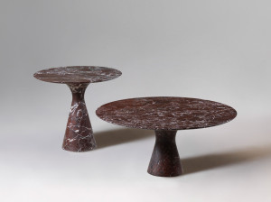 Круглый журнальный столик из натурального камня