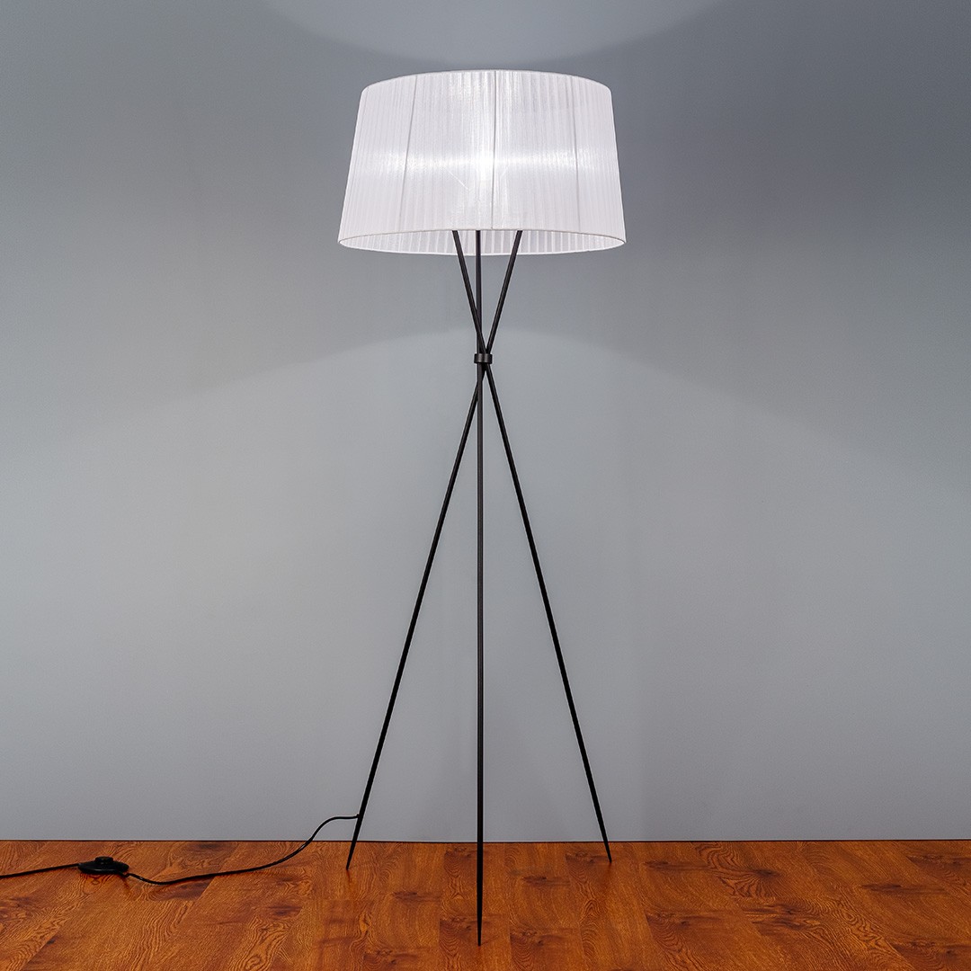 Frezia Light MKL-F2705 торшер белый на треноге 92332 - Вид №1