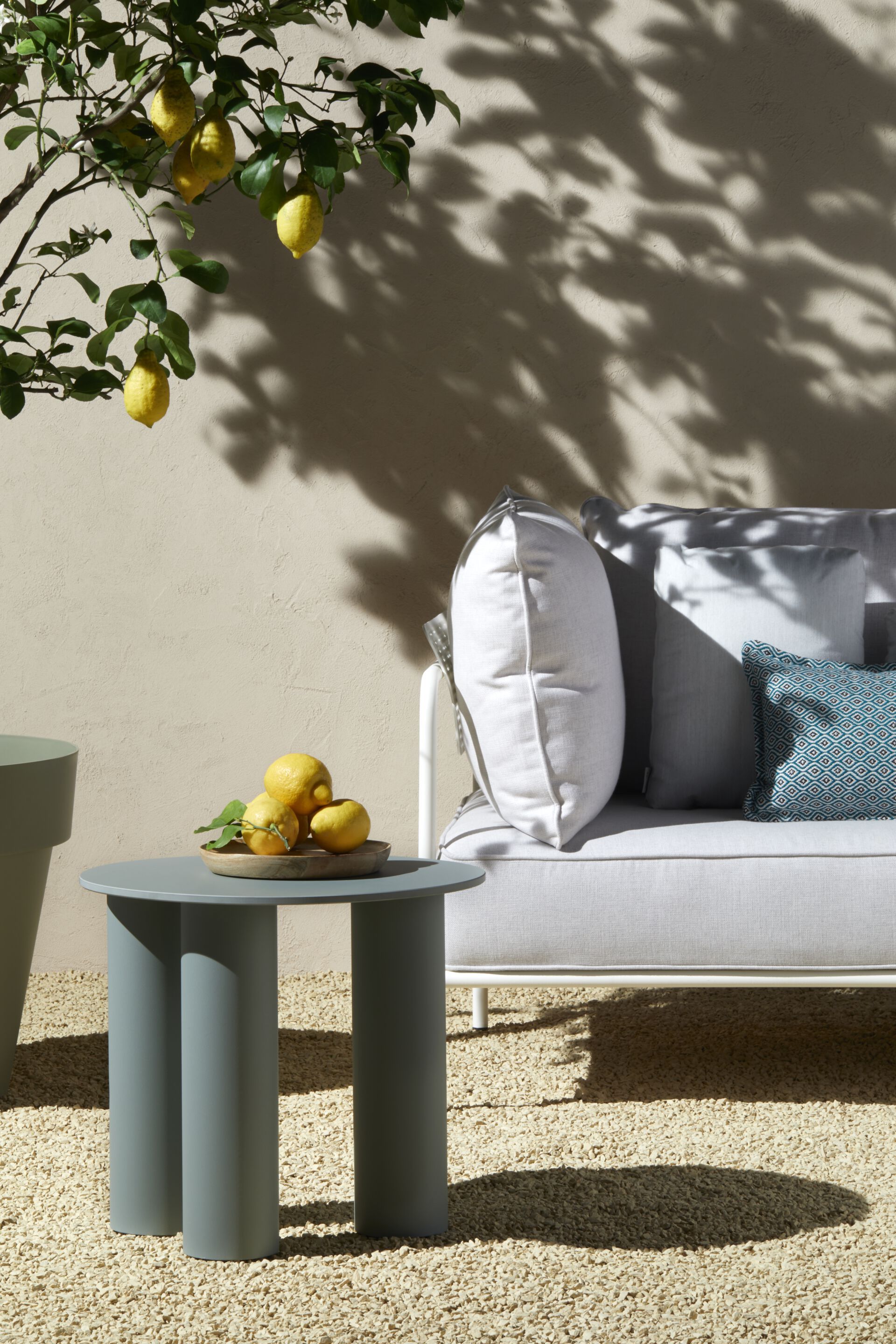 Журнальный столик из ламината с алюминиевыми ножками S-CAB Hyppo ARCH-00142846 - Вид №4