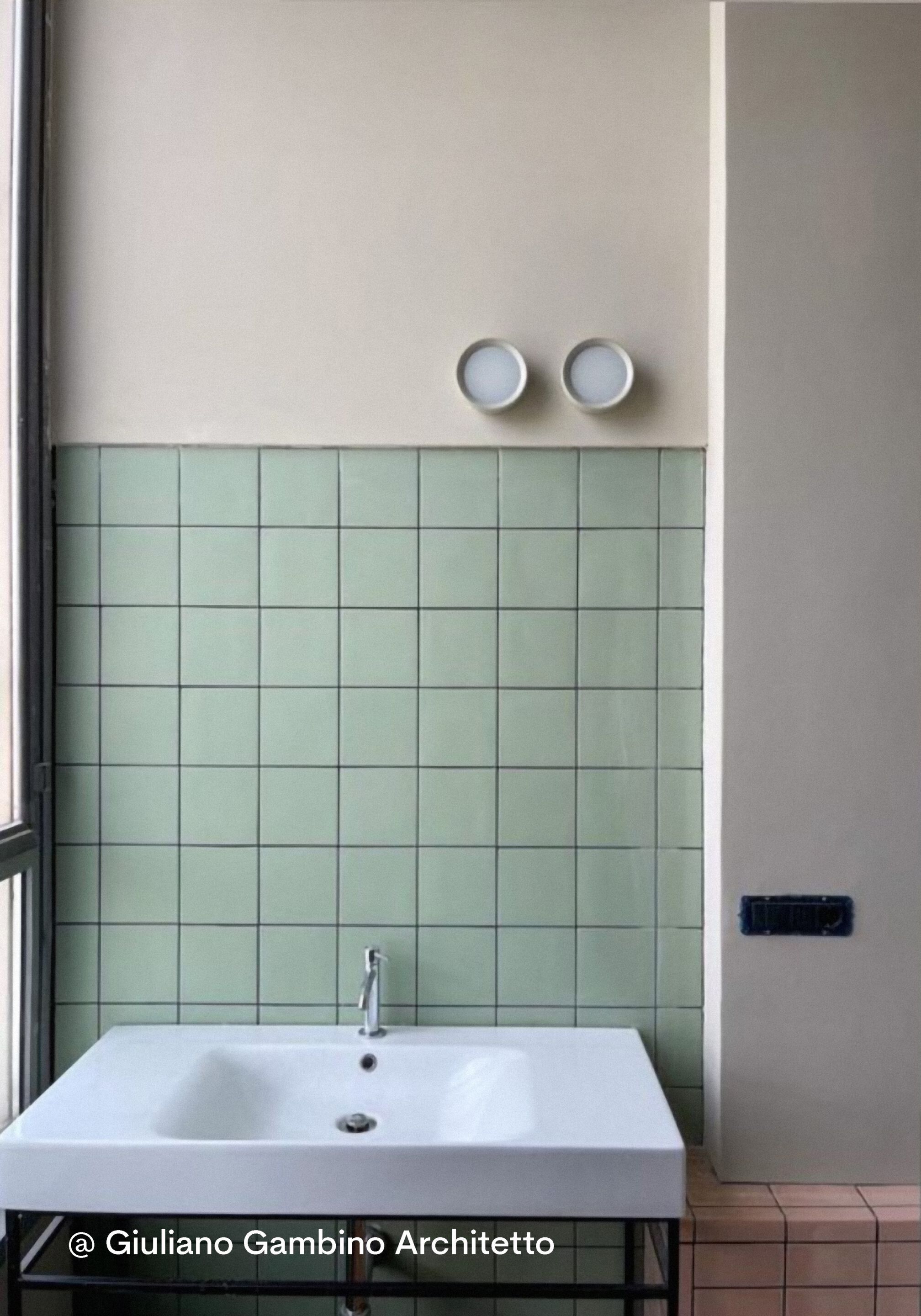 Окрашенная алюминиевая распределительная коробка Genuit Color ARCH-00036043 - Вид №8