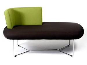 Мягкая спальная кровать