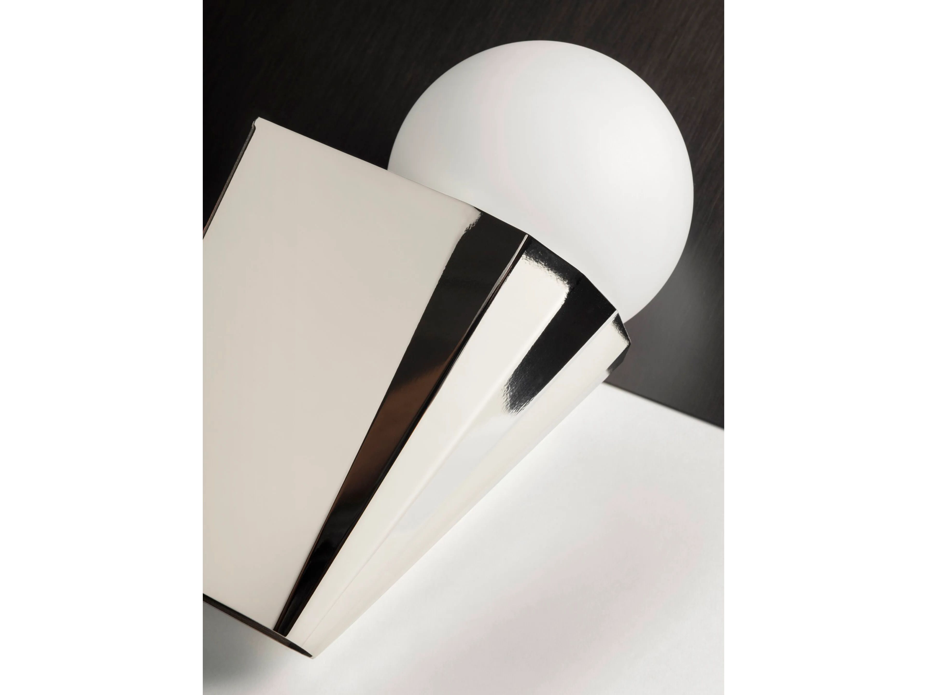 Латунный светодиодный настенный светильник для ванной комнаты CVL Luminaires Cornet ARCH-00067488 - Вид №3