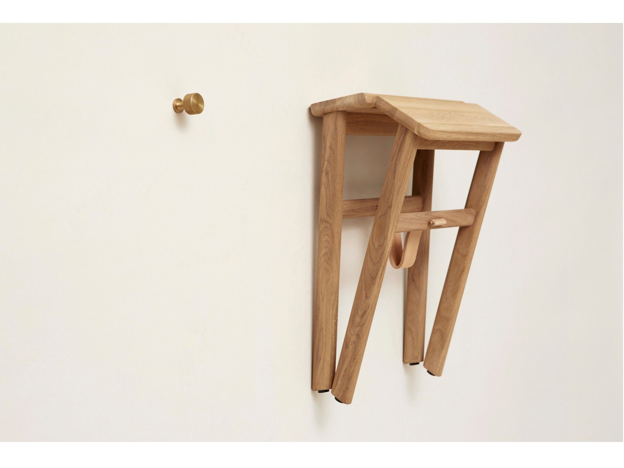 Вешалка для одежды / латунная ручка Form & Refine Angle ARCH-00151150 - Вид №6