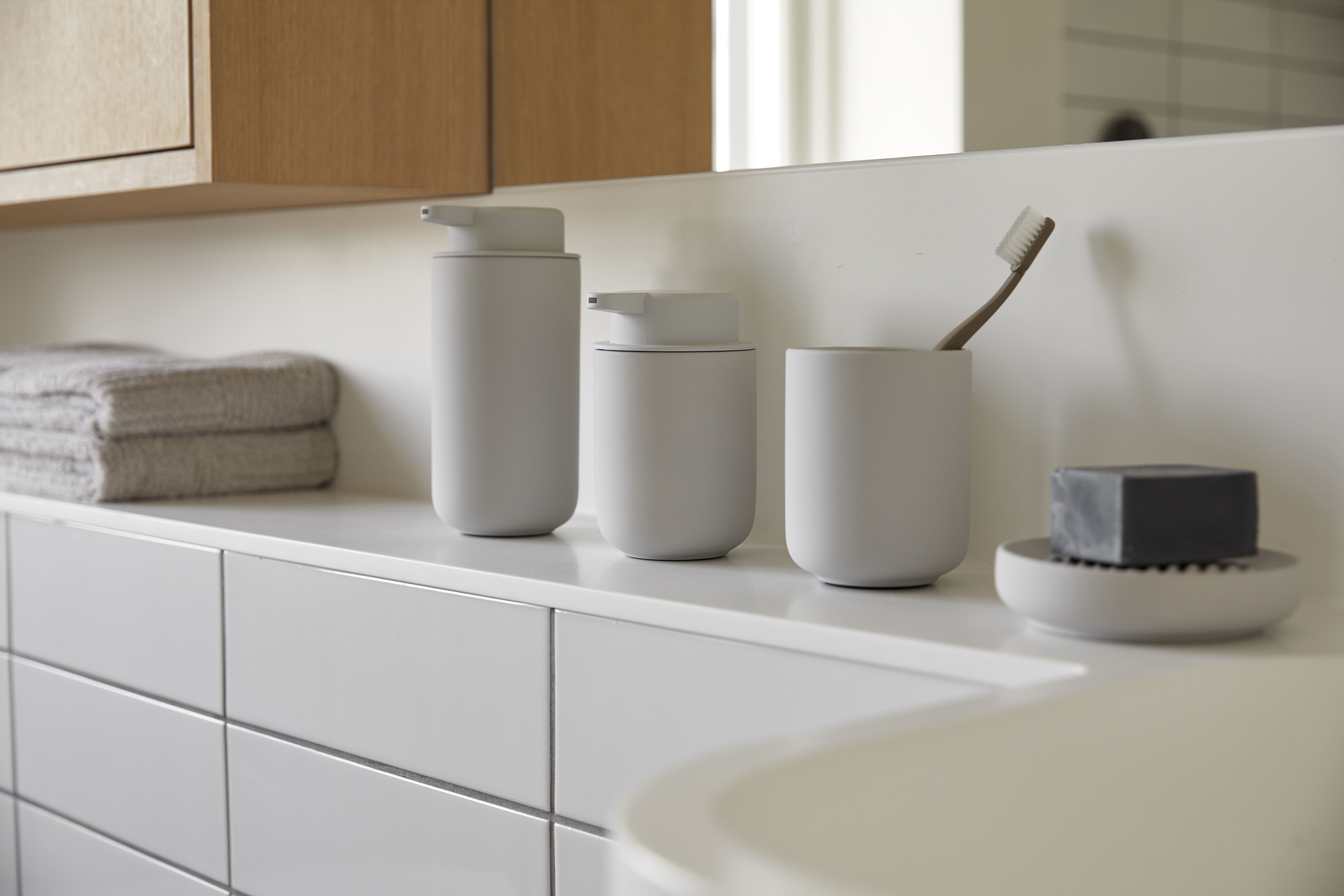 331925 чашка для зубной щетки Zone Denmark Ume - Вид №4