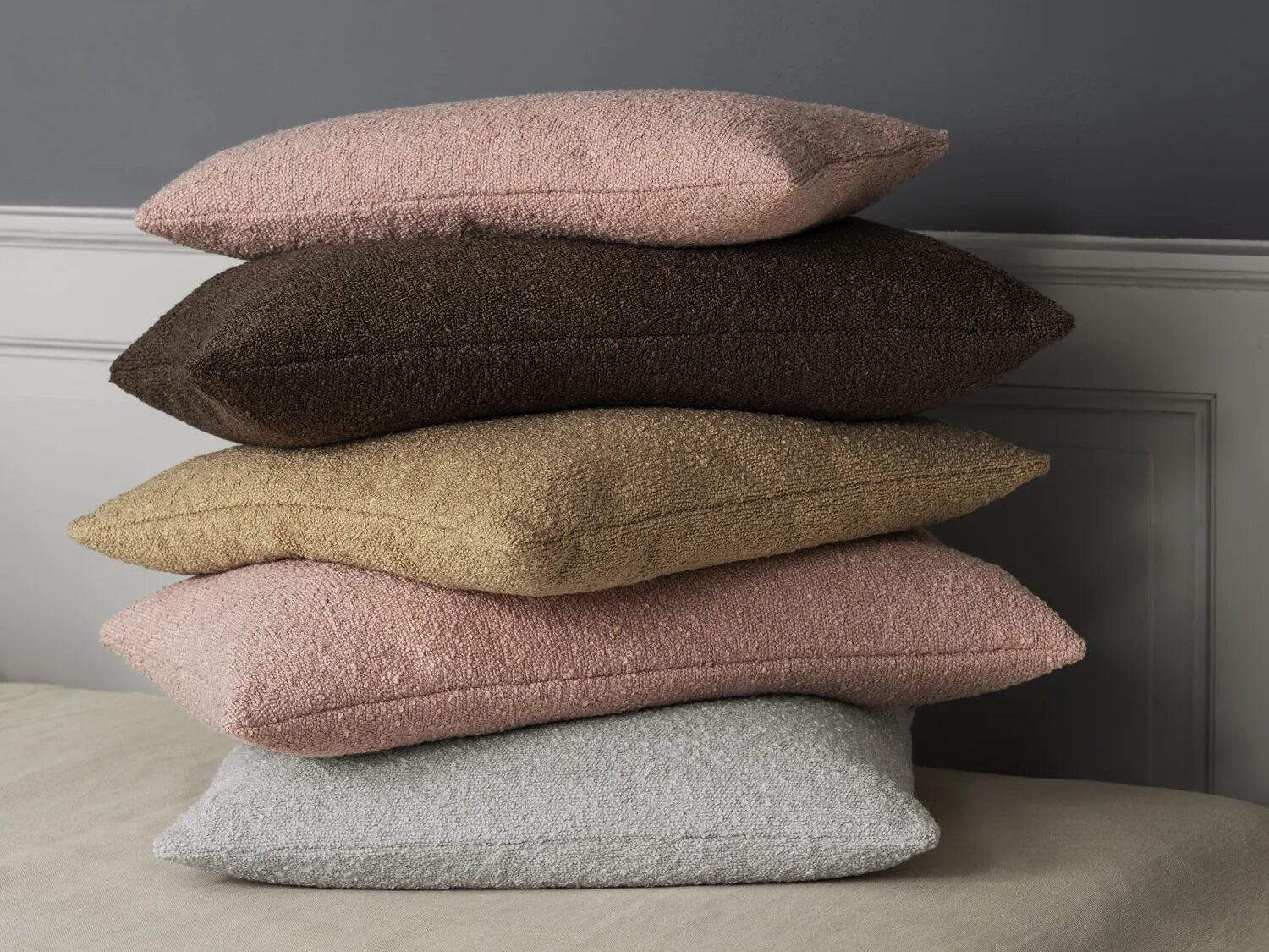 Прямоугольная подушка из ткани blomus BOUCLE ARCH-00132949 - Вид №6