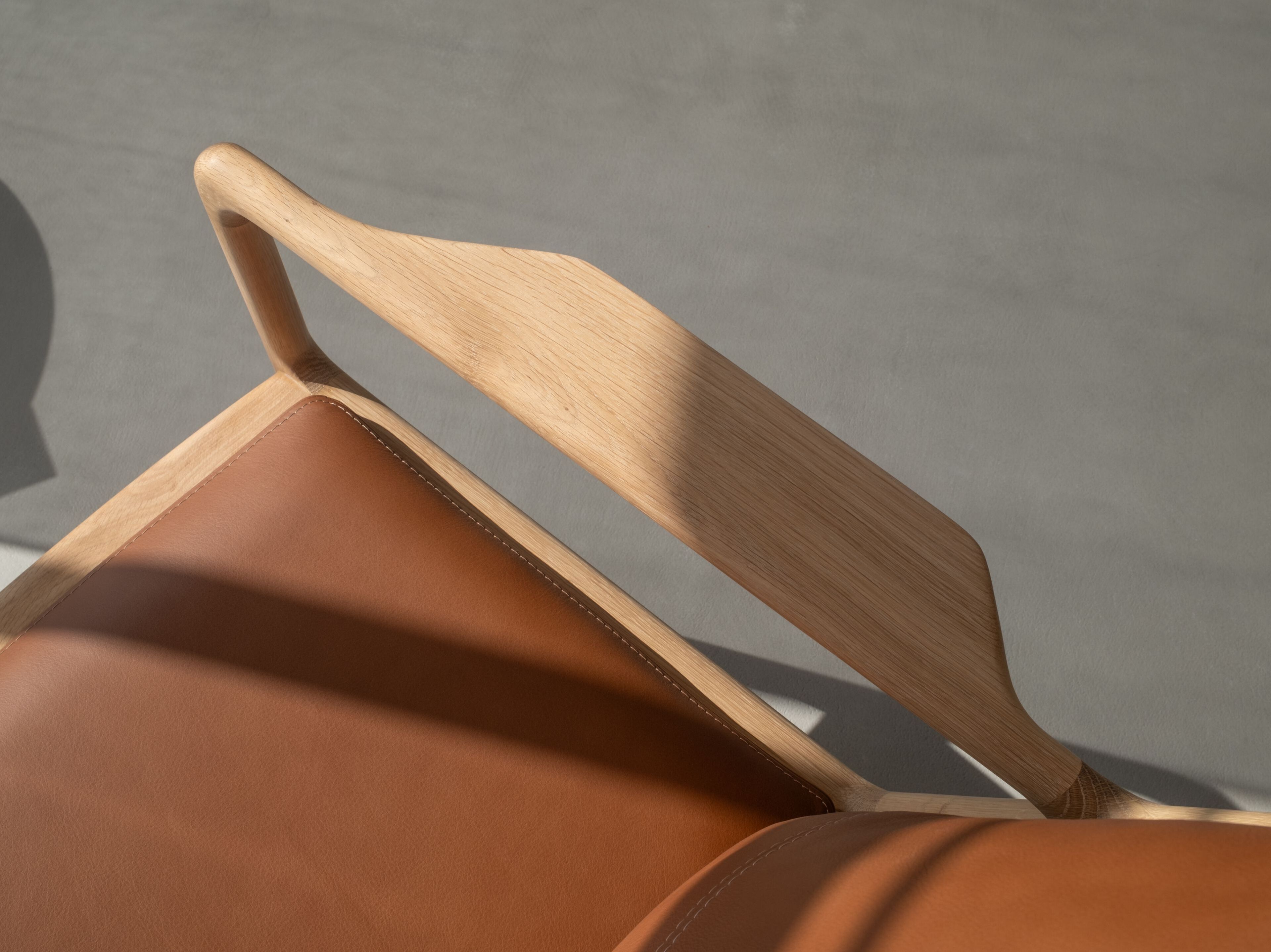 Дубовое кресло с кожаной подушкой Gazzda Dedo ARCH-00089715 - Вид №7