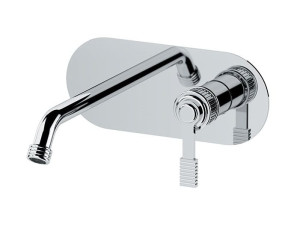 Однорычажный настенный смеситель для раковины с пластиной