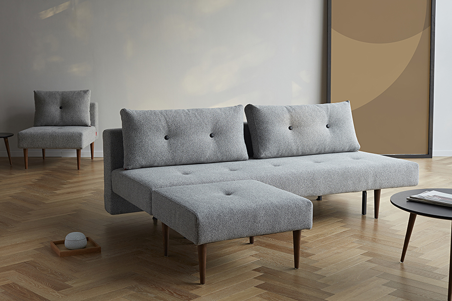 Пуф Recast с ножками из темного дерева и черной рамой, тёмно-синий Innovation Living RECASTPF515 - Вид №1