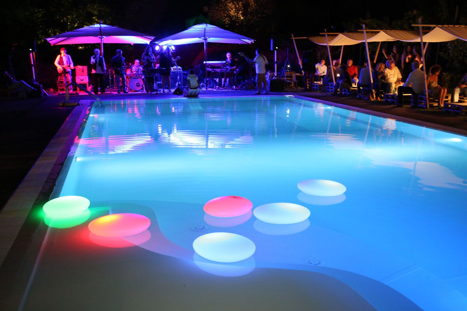 Настольная или плавающая лампа из полиэтилена Martinelli Luce Gloulglou Pol ARCH-00101308 - Вид №8