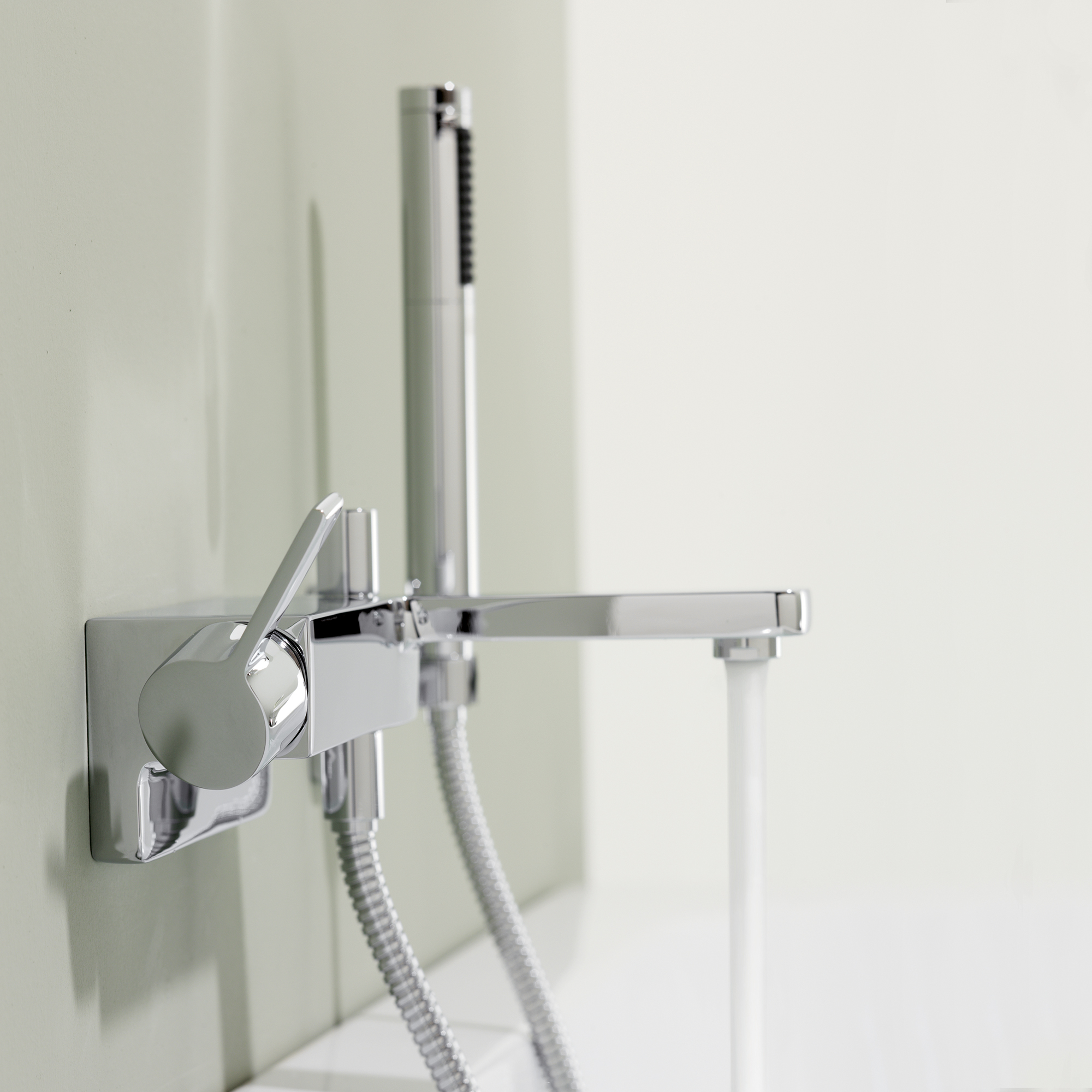 LULU Смеситель для ванны, однорычажный, настенный, без душевого гарнитура - Хром DornBracht 33200710-00 - Вид №1