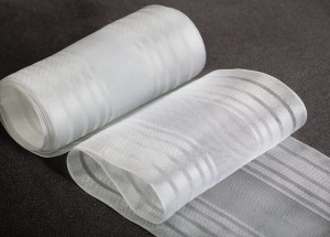 1с91В Лента капроновая 85 мм для бантов белый Gamma