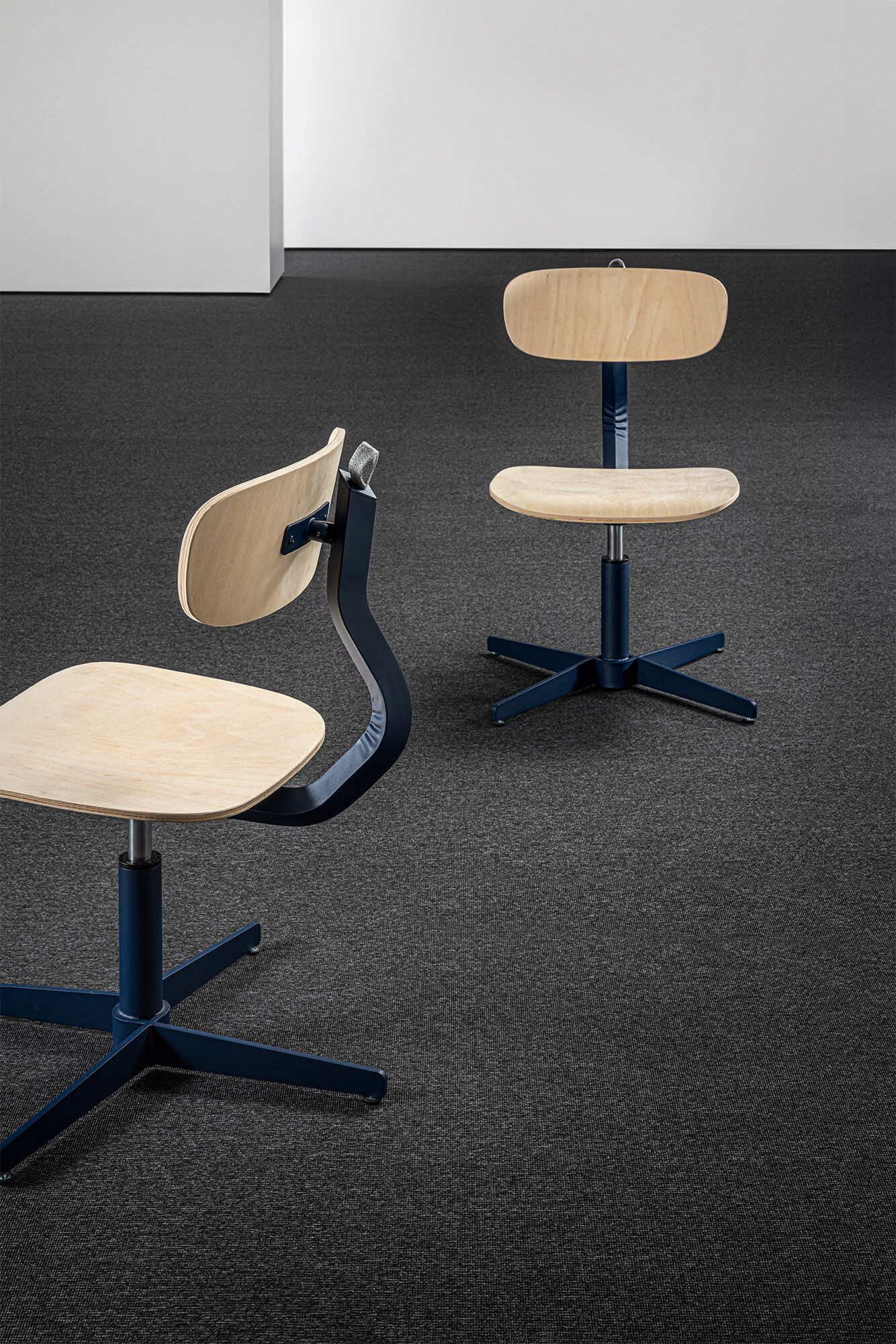 4-спицевое деревянное вращающееся офисное кресло Mara Typo ARCH-00105570 - Вид №9